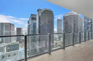 88 SW 7th St, Miami, FL 33130 - Photo 7