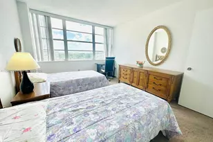 1301 NE Miami Gardens Dr, Miami, FL 33179 - Photo 17