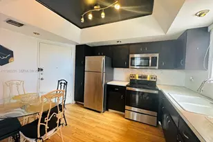 1301 NE Miami Gardens Dr, Miami, FL 33179 - Photo 11