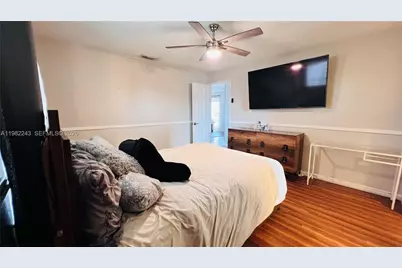 581 SW Banks Ter, Port Saint Lucie, FL 34953 - Photo 11