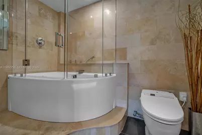 199 Ocean Lane Dr #1009, Key Biscayne, FL 33149 - Photo 19