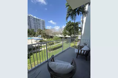 2851 NE 183rd St #212E, Aventura, FL 33160 - Photo 5
