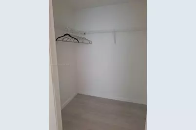 253 NE 2nd St #2606, Miami, FL 33132 - Photo 13