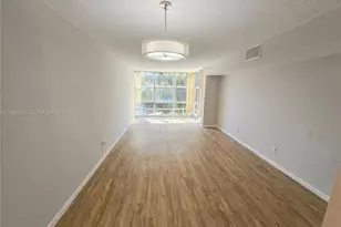 210 172nd St, Sunny Isles Beach, FL 33160 - Photo 1