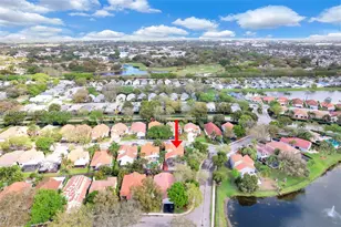 2632 Oak Park Cir, Davie, FL 33328 - Photo 27