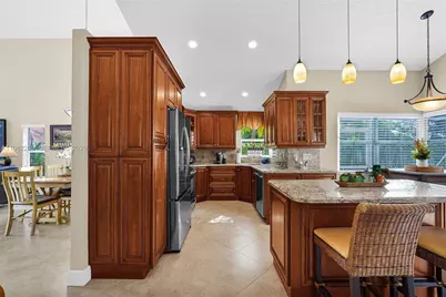 2632 Oak Park Cir, Davie, FL 33328 - Photo 37