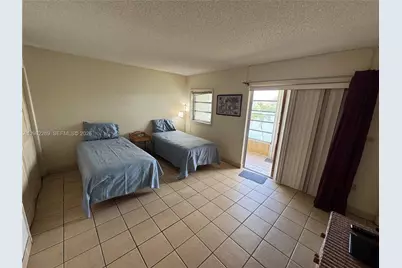 100 NE 203rd Ter #14, Miami Gardens, FL 33179 - Photo 13