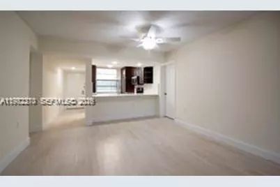 1713 Whitehall Dr #302, Davie, FL 33324 - Photo 5