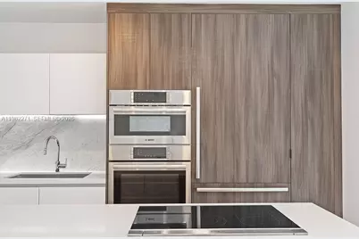 851 NE 1st Ave #2102, Miami, FL 33132 - Photo 11