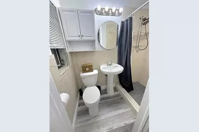 521 E Evanston Cir, Fort Lauderdale, FL 33312 - Photo 13