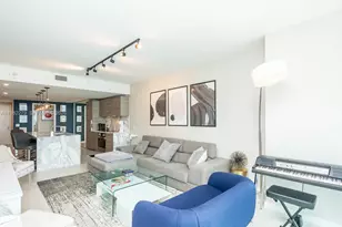 650 NE 32nd St, Miami, FL 33137 - Photo 3