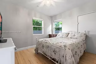 201 Flagler Dr, Miami Springs, FL 33166 - Photo 11