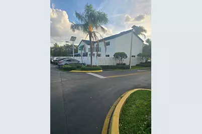 252 NE 212th Ter, Miami, FL 33179 - Photo 1