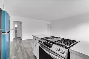 780 73rd St, Miami Beach, FL 33141 - Photo 3