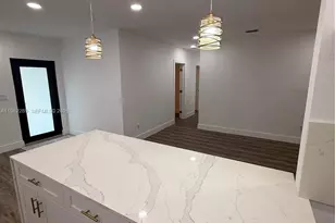 1014 W 66th St, Hialeah, FL 33012 - Photo 29