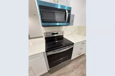 1014 W 66th St, Hialeah, FL 33012 - Photo 31