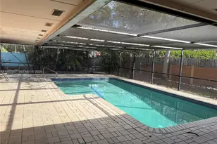 6895 Loch Ness Dr, Miami Lakes, FL 33014 - Photo 13