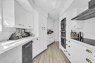 4925 Collins Ave, Miami Beach, FL 33140 - Photo 21