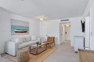 2899 Collins Ave, Miami Beach, FL 33140 - Photo 3