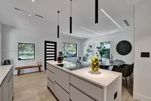 2066 NE 174th St, North Miami Beach, FL 33162 - Photo 29