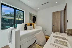 2066 NE 174th St, North Miami Beach, FL 33162 - Photo 57