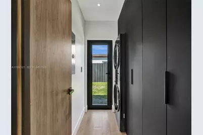 2066 NE 174th St #., North Miami Beach, FL 33162 - Photo 59