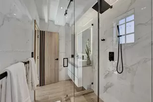 2066 NE 174th St, North Miami Beach, FL 33162 - Photo 79