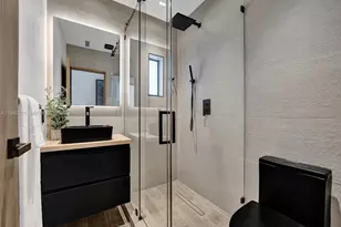 2066 NE 174th St, North Miami Beach, FL 33162 - Photo 49