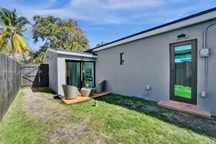 2066 NE 174th St, North Miami Beach, FL 33162 - Photo 87