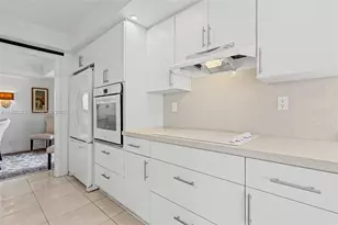 2000 Towerside Terrace, Miami, FL 33138 - Photo 9