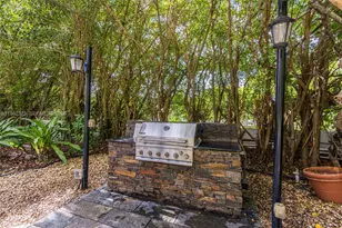 2000 Towerside Terrace, Miami, FL 33138 - Photo 41