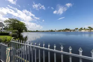 21330 NE 25th Ct, Miami, FL 33180 - Photo 9