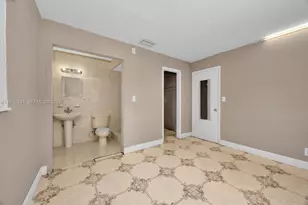 3853 NW 209th St, Miami Gardens, FL 33055 - Photo 11