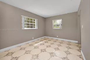 3853 NW 209th St, Miami Gardens, FL 33055 - Photo 13