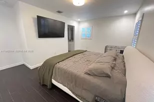 7901 NW 171st St, Hialeah, FL 33015 - Photo 19