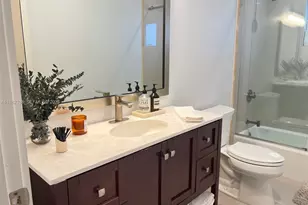 7901 NW 171st St, Hialeah, FL 33015 - Photo 27