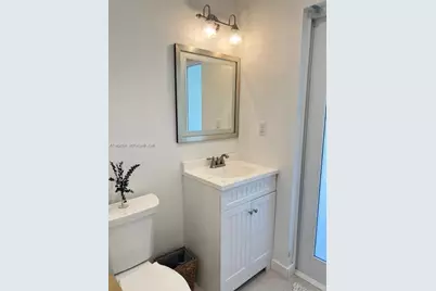 7901 NW 171st St #-, Hialeah, FL 33015 - Photo 39