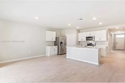5215 Butte St, Lehigh Acres, FL 33971 - Photo 5