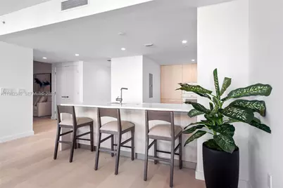 9201 E Bay Harbor Dr #604, Bay Harbor Islands, FL 33154 - Photo 13