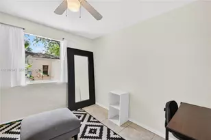 749 NW 43rd St, Oakland Park, FL 33309 - Photo 37