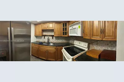 749 NW 43rd St, Oakland Park, FL 33309 - Photo 29