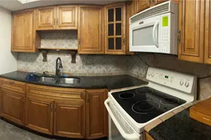 749 NW 43rd St, Oakland Park, FL 33309 - Photo 29