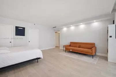 19667 Turnberry Way #4H, Aventura, FL 33180 - Photo 15