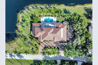 2905 Paddock Rd, Weston, FL 33331 - Photo 9