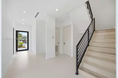 1321 NE 13th Ave #1321, Fort Lauderdale, FL 33304 - Photo 7