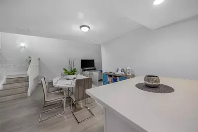 6637 NW 181st Ln #6637, Hialeah, FL 33015 - Photo 11