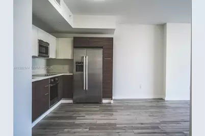 1010 SW 2nd Ave #1007, Miami, FL 33130 - Photo 3