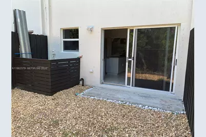 3001 SE 17th Ave #3001, Homestead, FL 33035 - Photo 11