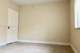 2557 Centergate Dr, Miramar, FL 33025 - Photo 23