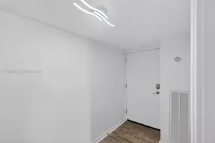 [Address not provided], Miami Beach, FL 33140 - Photo 7